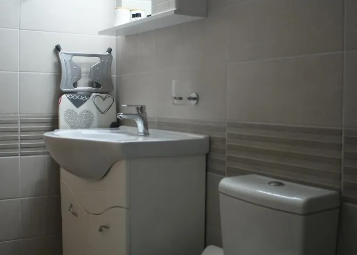 Flora ヴィラ Kattavía